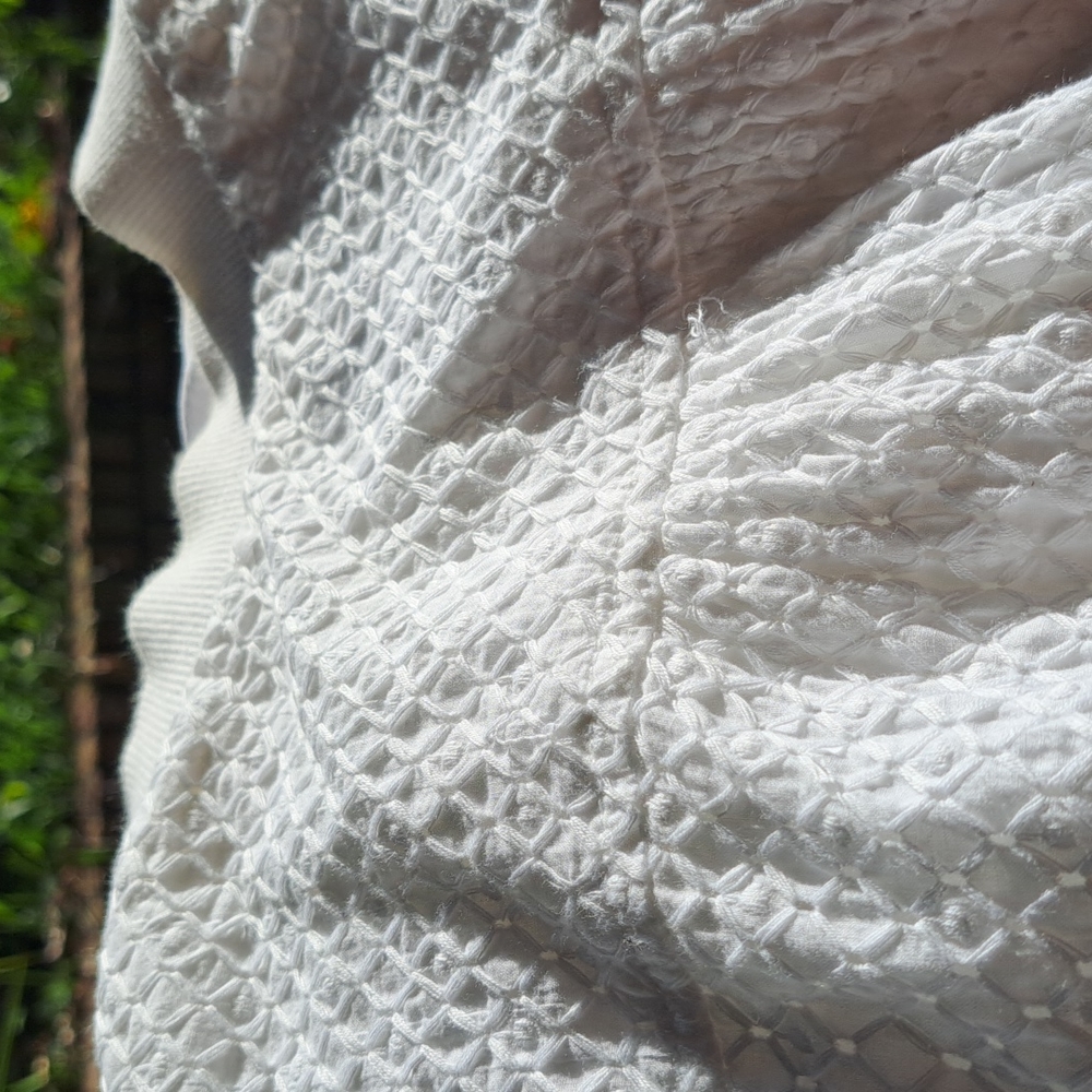 White jacket bundle - Picture 3 of 9